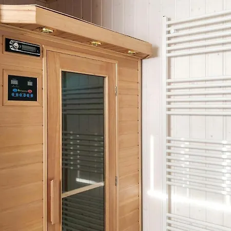 Cozy In Ostseeresort With Sauna *
