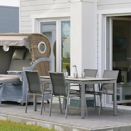 Cozy In Ostseeresort With Sauna Hébergement de vacances